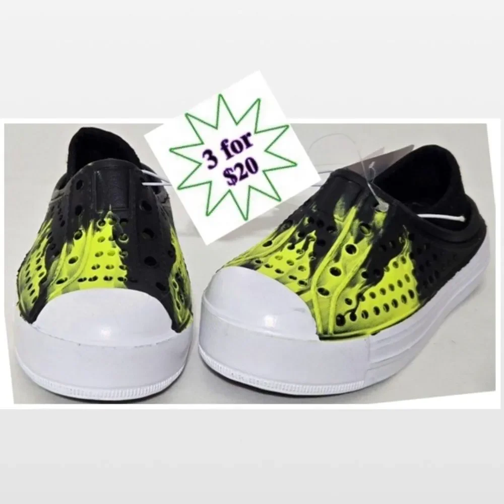 New Stepping Stones Kids Shoes Boys Size 5 EVA Sneakers Black Green NWT